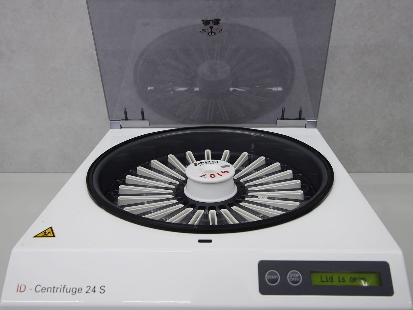 Bio Rad Id Centrifuge 12 S II - Image 5