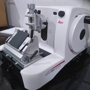 Leica RM2125 RTS - The Essential Microtome